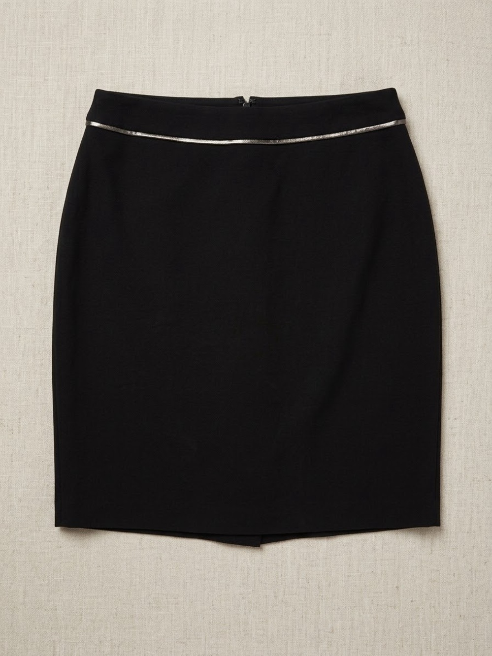 Talbots Petite Black Luxe Knit Pencil Skirt 4P Faux Leather Trim Piping -New!